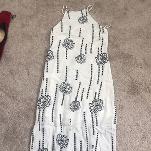 Midi embroidered floral dress